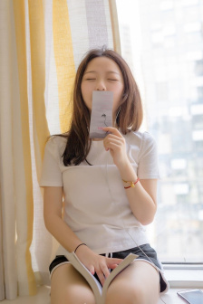 罗仲谦吻戏